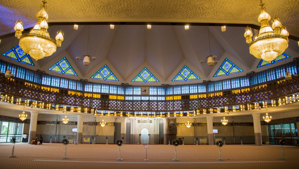 La Mosquée Nationale à Kuala Lumpur