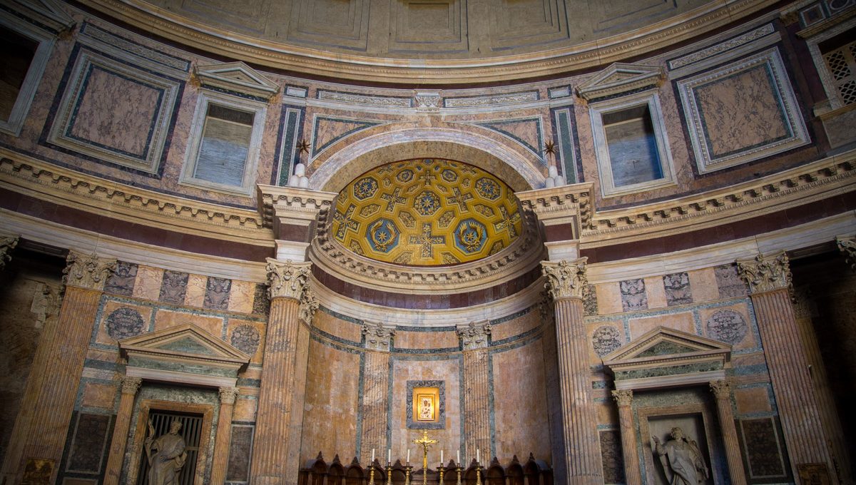L'intérieur Du Panthéon De Rome