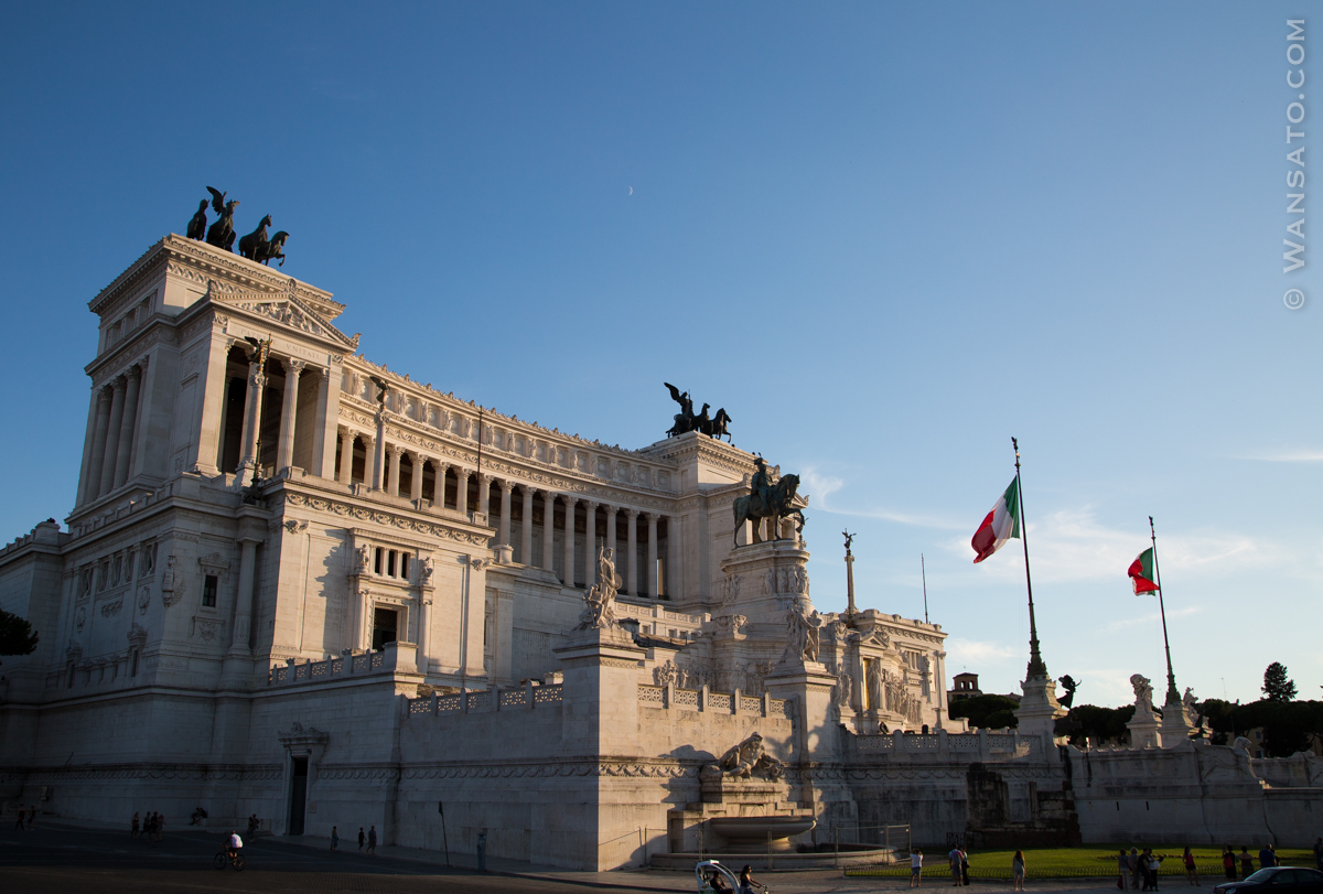 Italie - Monument à Victor-Emmanuel II à Rome
