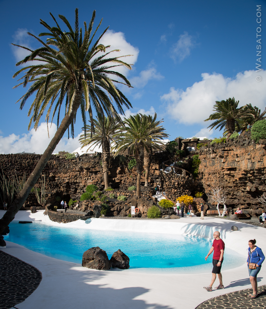 Espagne – La piscine Jameos Del Agua dans les îles Canaries